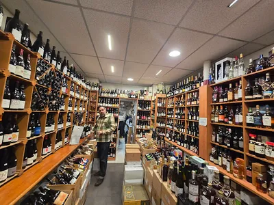 Vins & Saveurs — Caviste à Paris