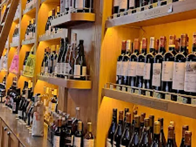 Vins & Whiskys — Magasin de vins et spiritueux à Paris