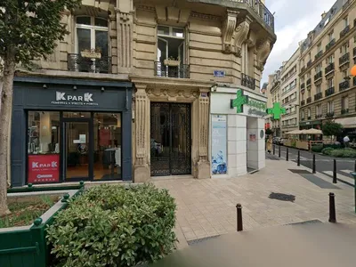 VINTAGE SPIRIT GARAGE — Conseiller en gestion des affaires à Neuilly-sur-Seine